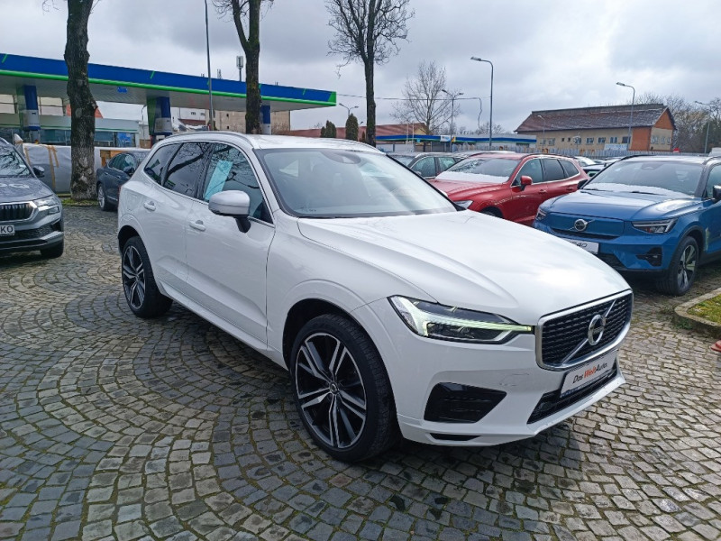 Volvo Xc D Cp At Awd R Design Eur Carzz Ro