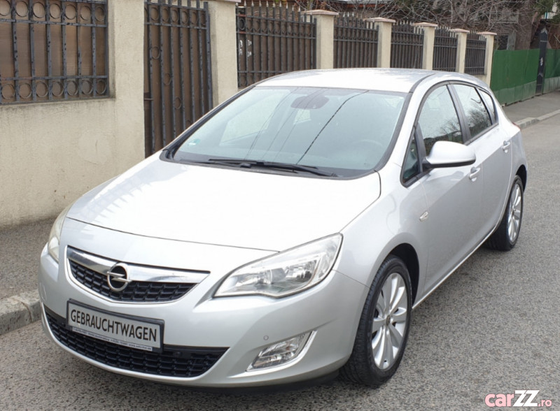 Opel astra j 2011