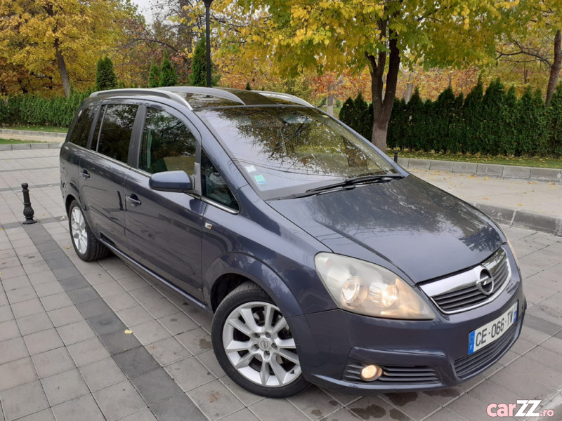 Opel zafira cosmo