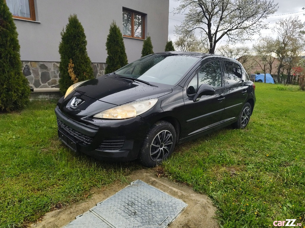 PEUGEOT 207