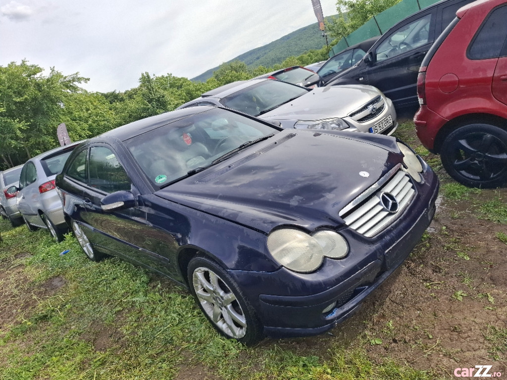 MERCEDES-BENZ Unknown Model 2003