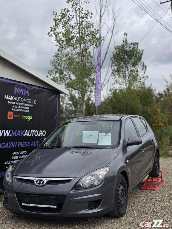 HYUNDAI i30 2009