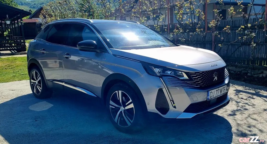 PEUGEOT 3008 2021