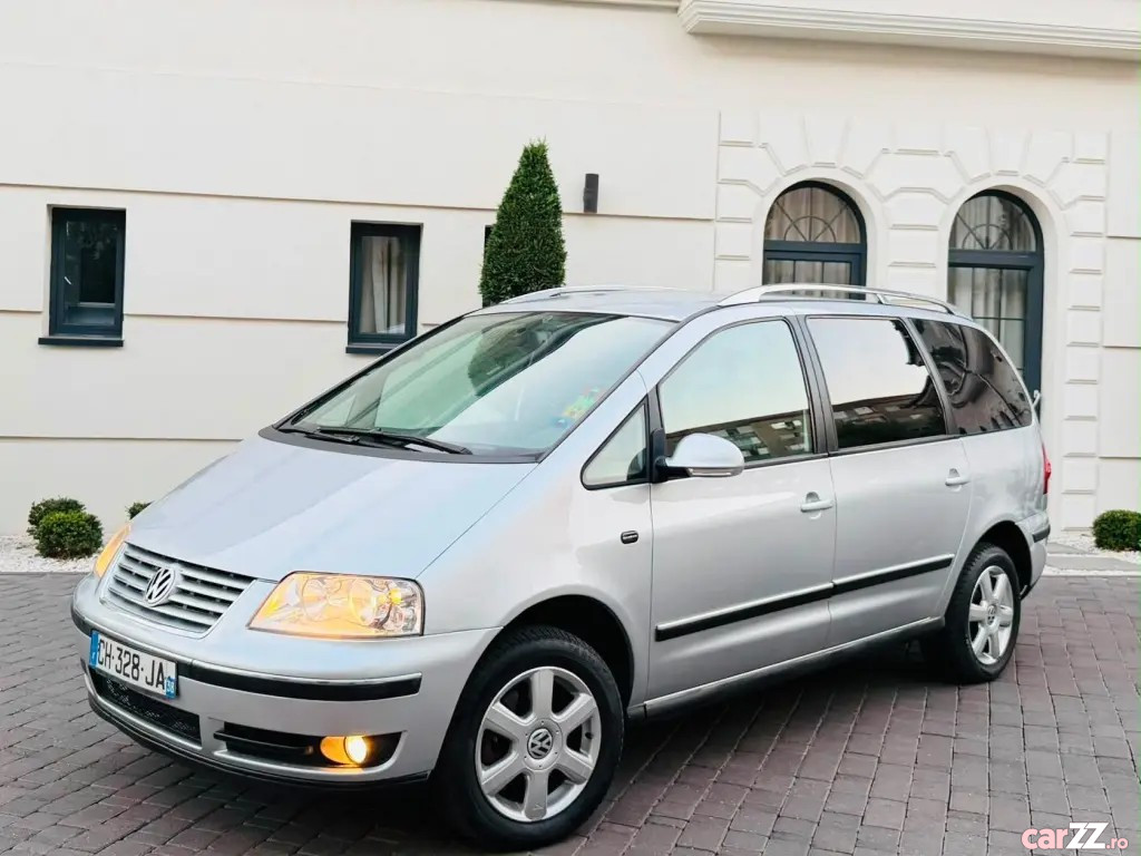 VOLKSWAGEN Sharan 2010 — imagine 17