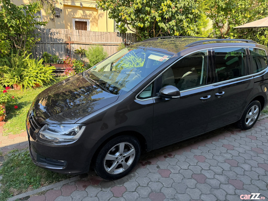 VOLKSWAGEN Sharan