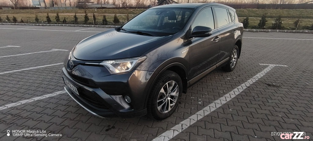 TOYOTA Unknown Model 2016