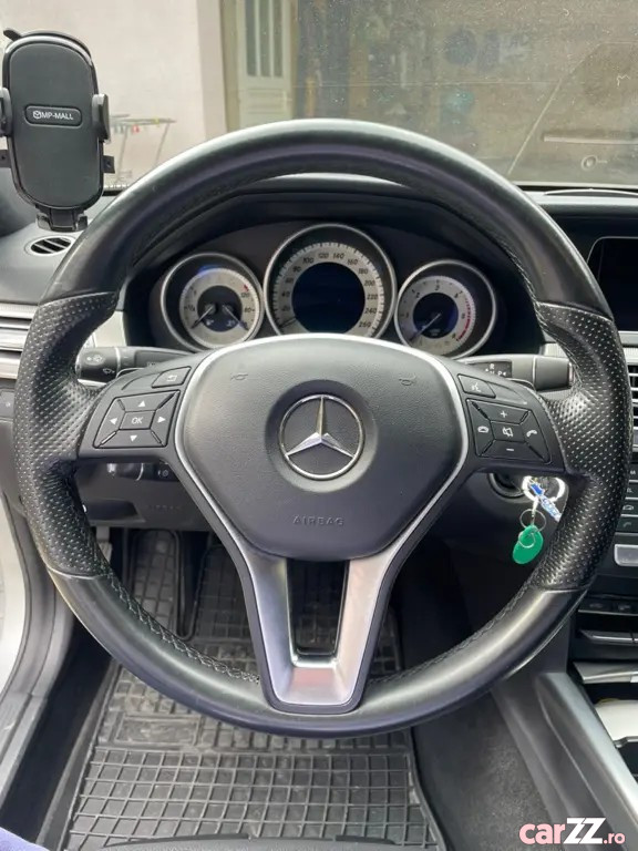 MERCEDES-BENZ Unknown Model 2016