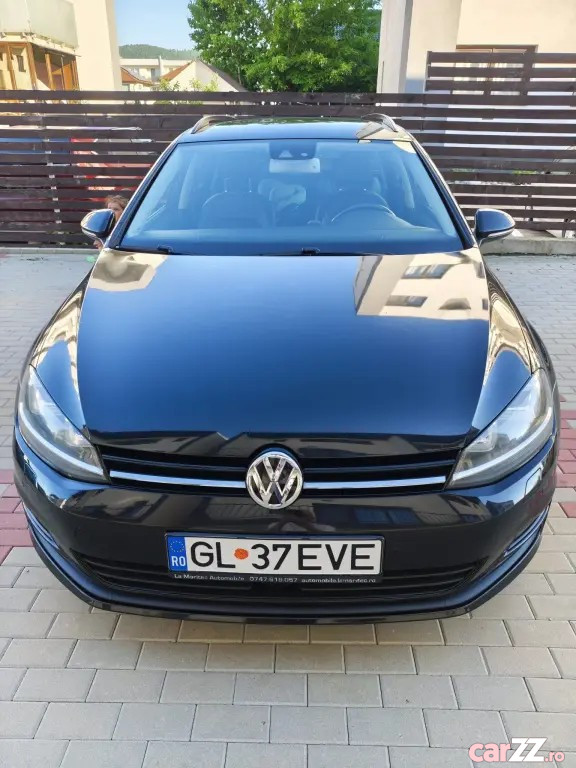 VOLKSWAGEN Golf 2015