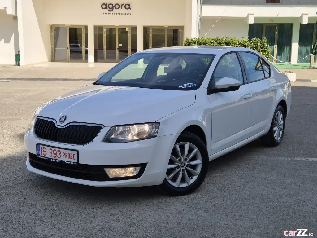 SKODA Octavia 2013