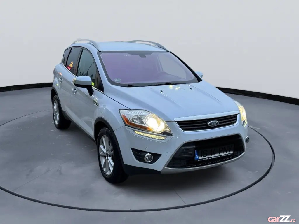 FORD Kuga 2012