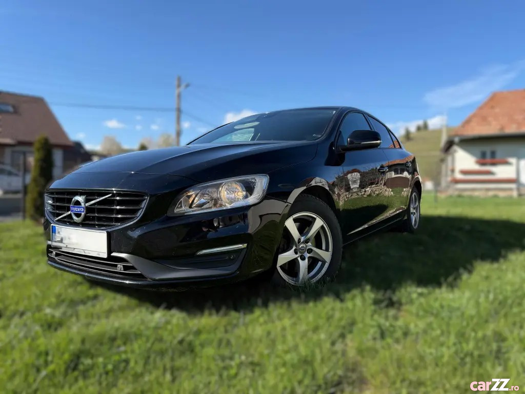 VOLVO S60 2015 — imagine 9