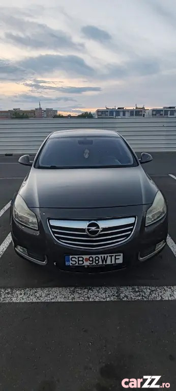 OPEL Insignia 2010