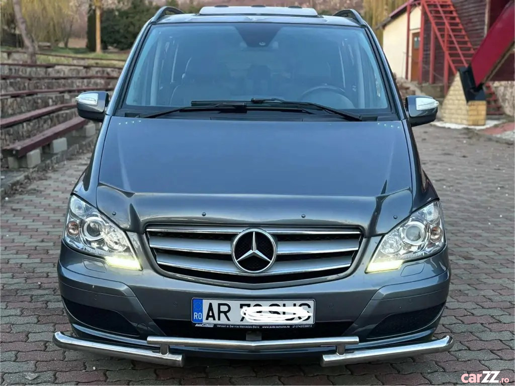 MERCEDES-BENZ Unknown Model 2011
