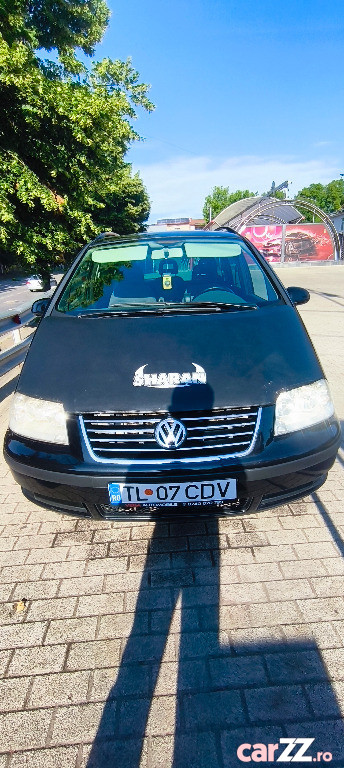 VOLKSWAGEN Sharan 2009