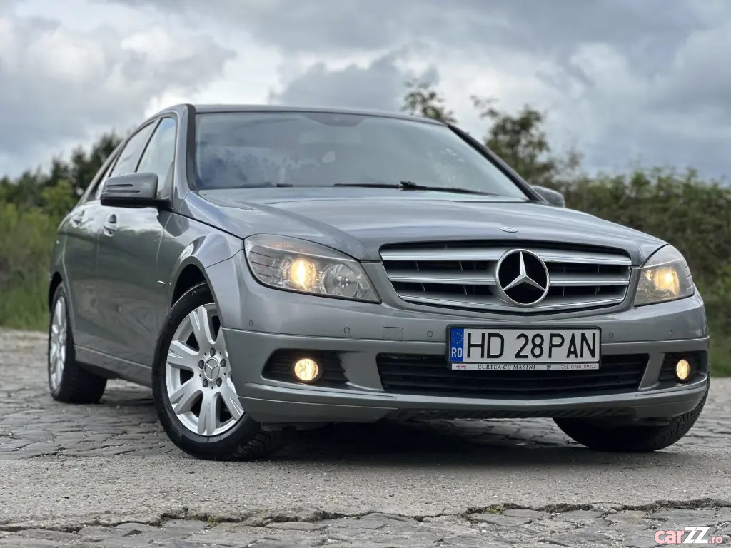 MERCEDES-BENZ Unknown Model 2011