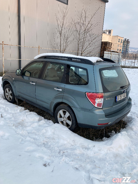 SUBARU Forester