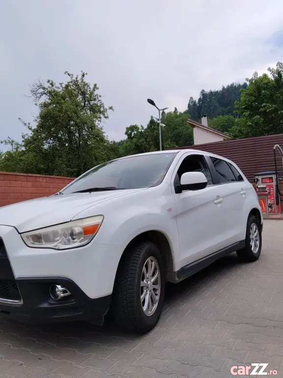 MITSUBISHI ASX 2011 — imagine 4