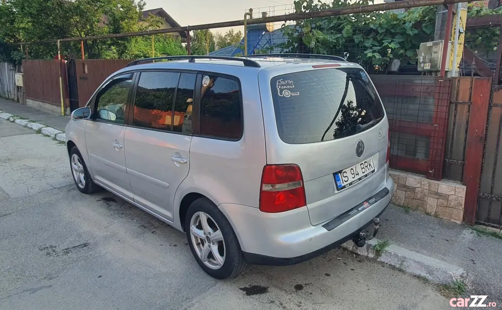 VOLKSWAGEN Touran 2005 — imagine 4