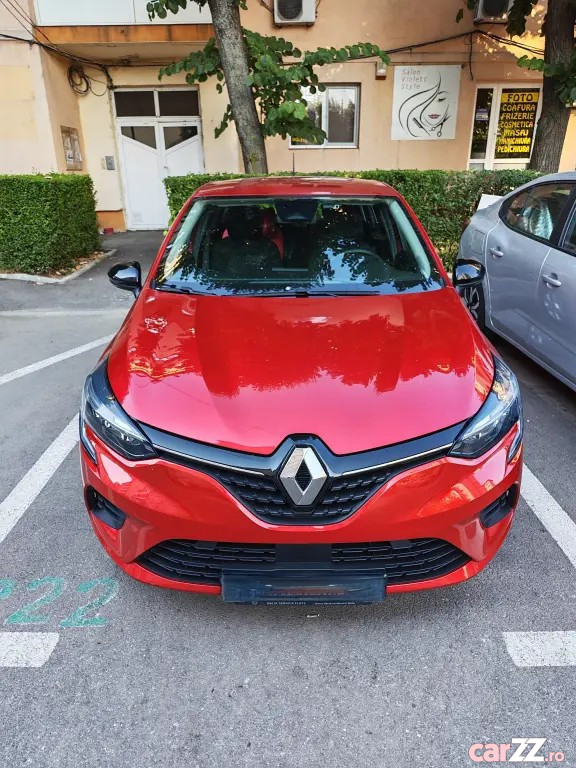 RENAULT Clio 2023 — imagine 10