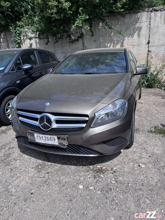 MERCEDES-BENZ Unknown Model 2013