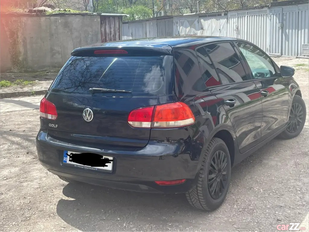 VOLKSWAGEN Golf 2009