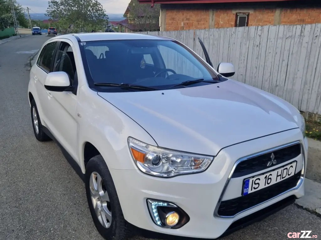 MITSUBISHI ASX