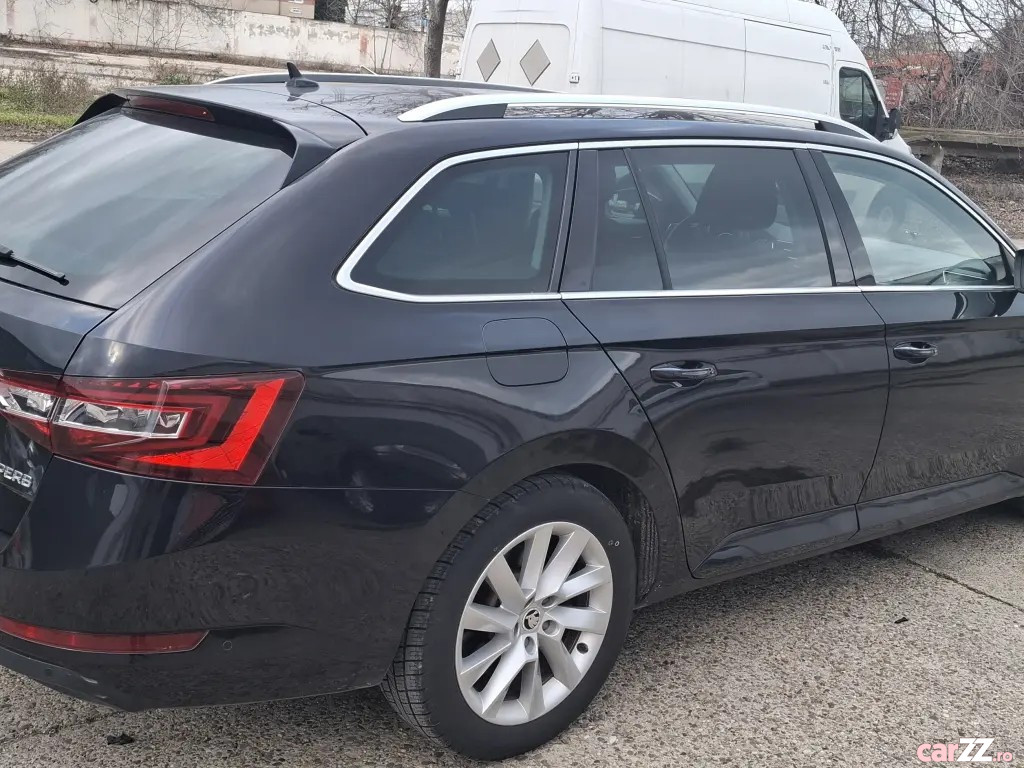 SKODA Superb 2018 — imagine 14