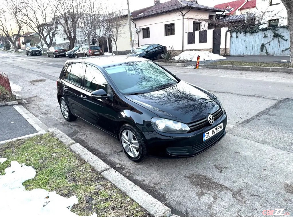 VOLKSWAGEN Golf 2009