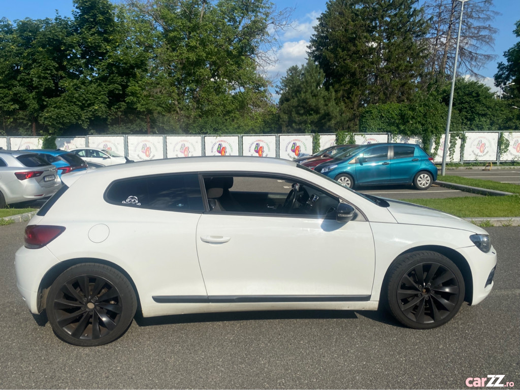 VOLKSWAGEN Scirocco 2010