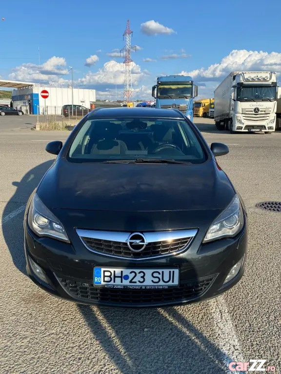 OPEL Astra 2011 — imagine 33