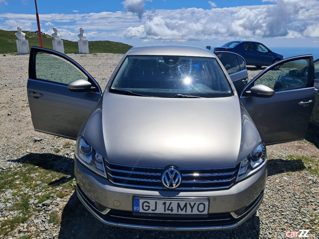 VOLKSWAGEN Passat 2012 — imagine 18