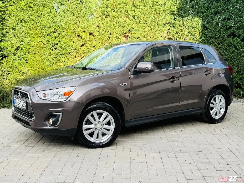 MITSUBISHI ASX