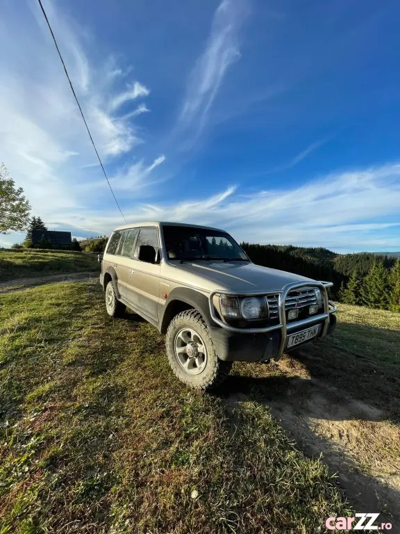 MITSUBISHI Pajero 1992 — imagine 10