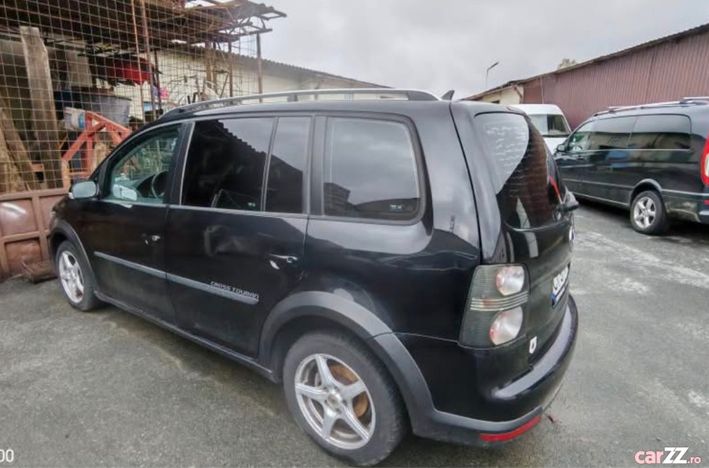 VOLKSWAGEN Touran 2008 — imagine 21