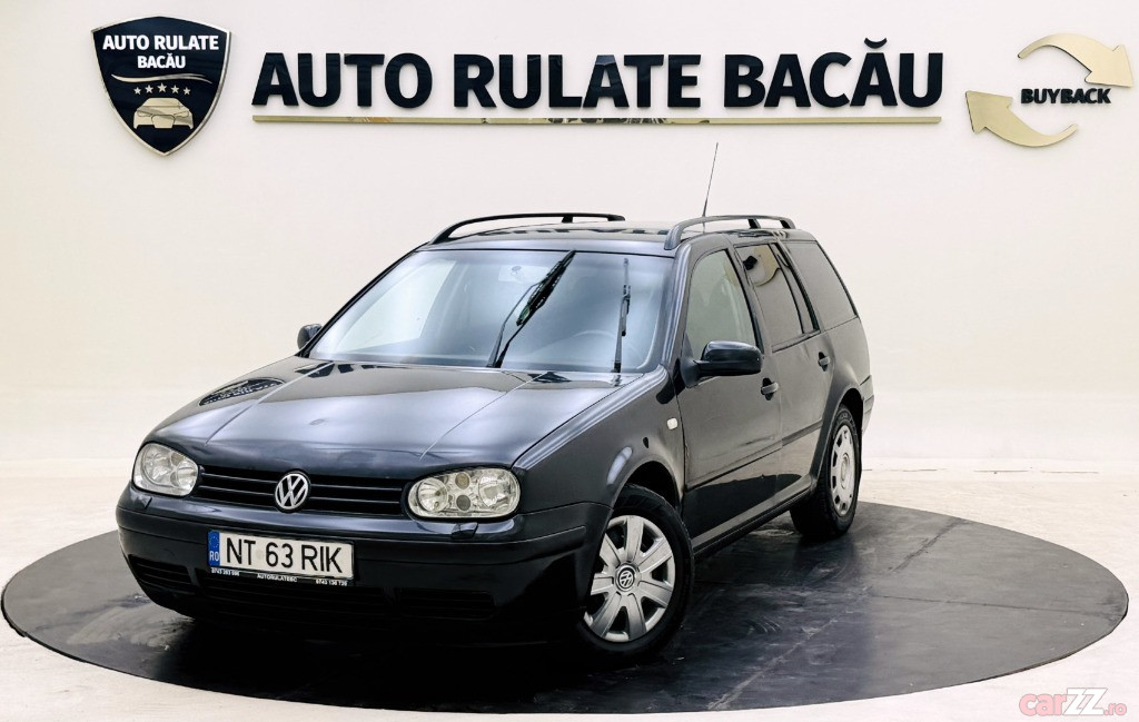 VOLKSWAGEN Golf 2000