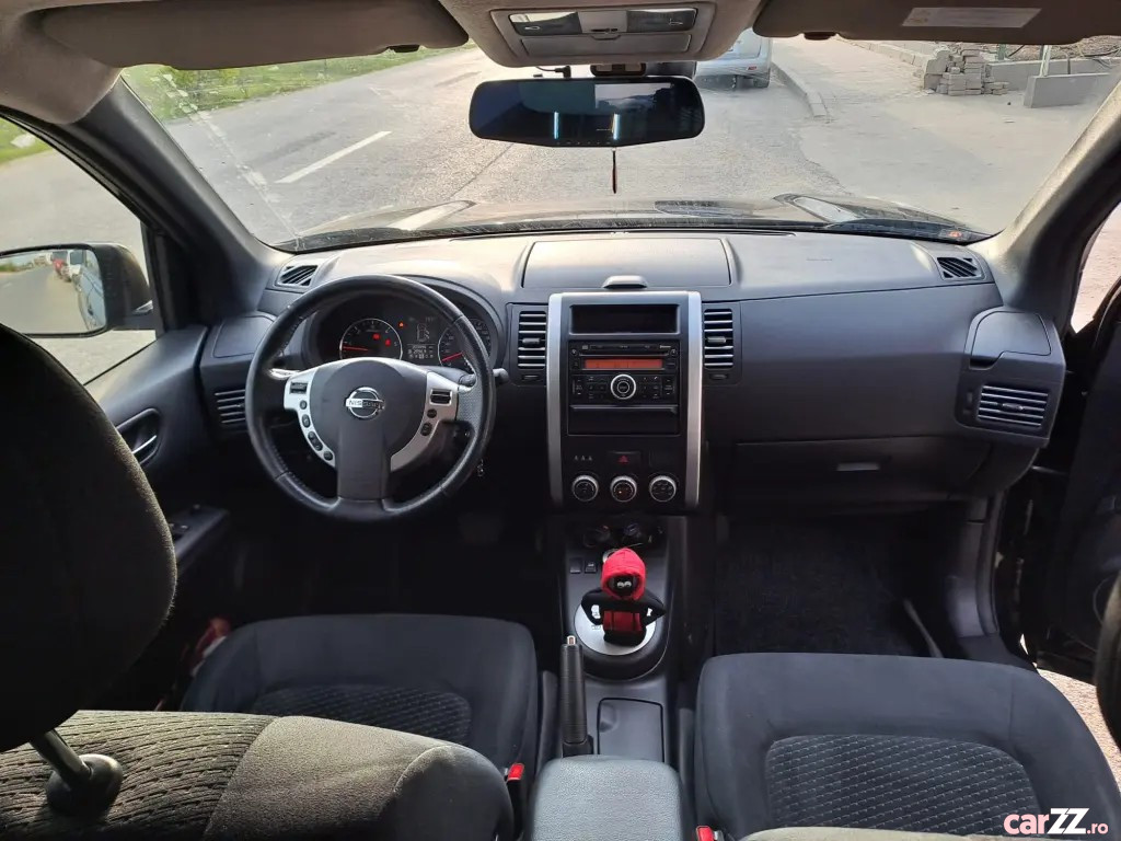 NISSAN X-Trail 2012