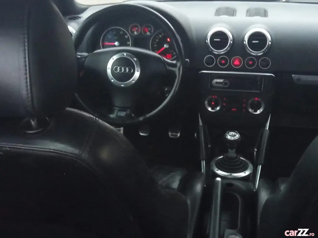 AUDI TT 2001