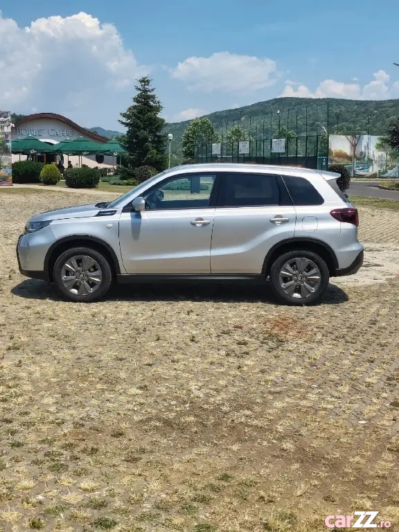 SUZUKI Vitara 2025