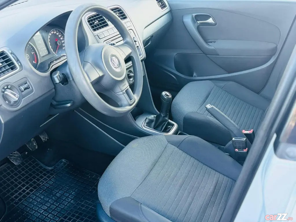 VOLKSWAGEN Polo 2013 — imagine 11