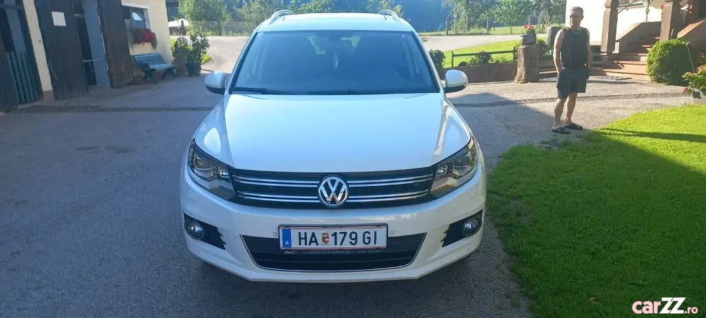 VOLKSWAGEN Tiguan 2012 — imagine 9