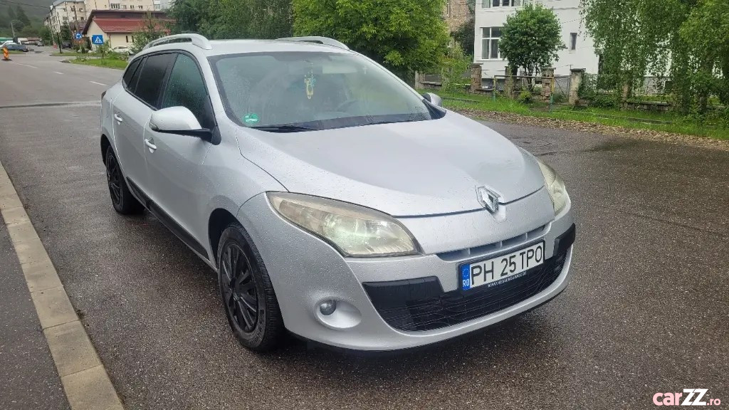 RENAULT Megane 2010