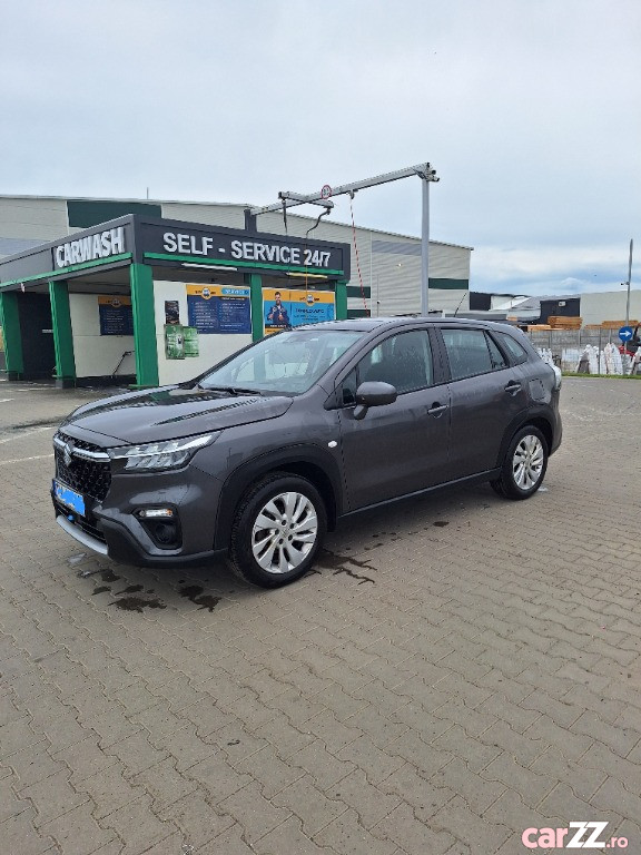 SUZUKI S-Cross