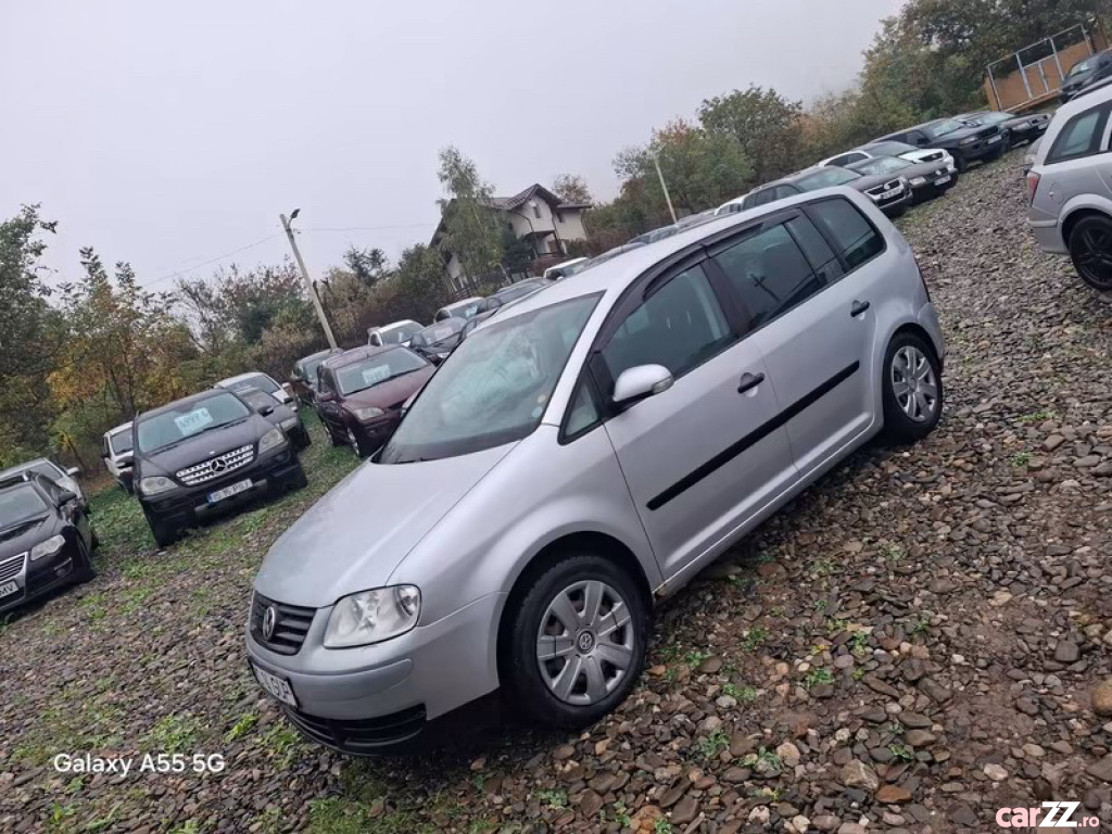 VOLKSWAGEN Touran 2007 — imagine 10