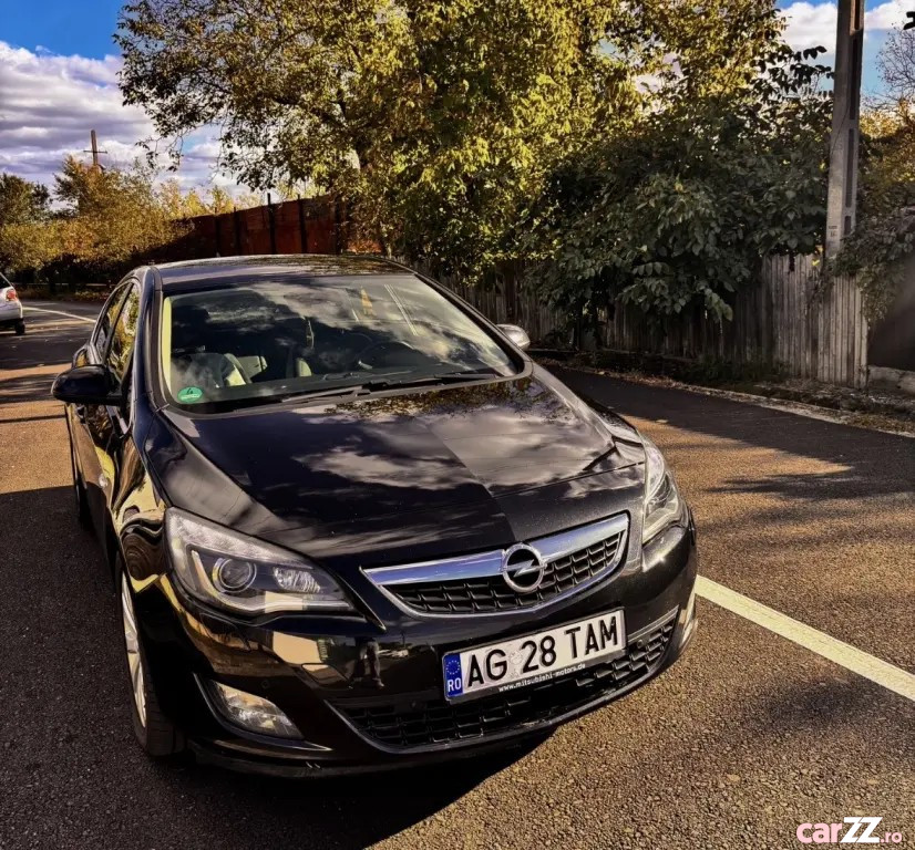 OPEL Astra 2012 — imagine 17