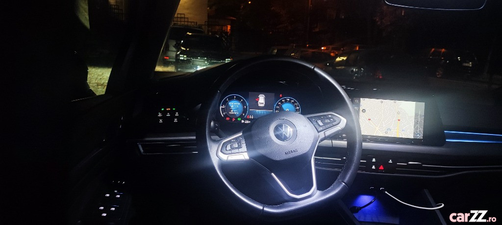 VOLKSWAGEN Golf 2021 — imagine 13