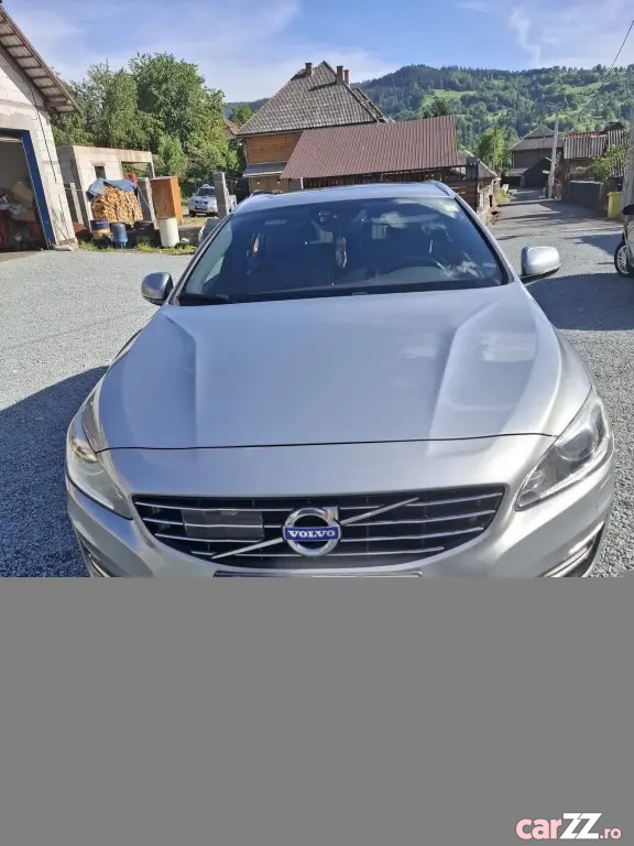 VOLVO V60 2017 — imagine 1