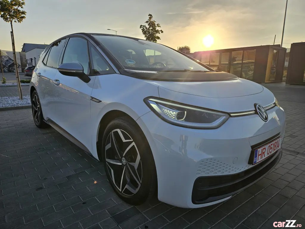 VOLKSWAGEN ID.4 2021 — imagine 1