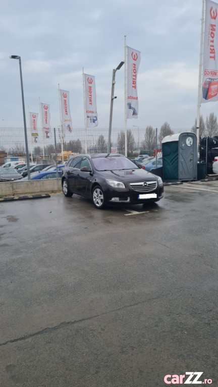 OPEL Insignia 2011