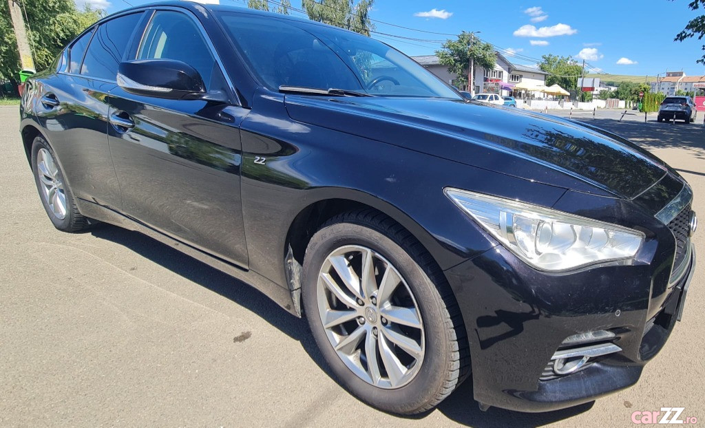 INFINITI Unknown Model 2015