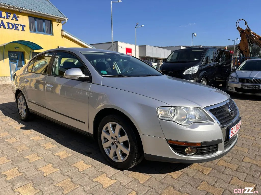 VOLKSWAGEN Passat 2010